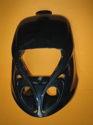 voorscherm Typhoon-Storm carbonlook